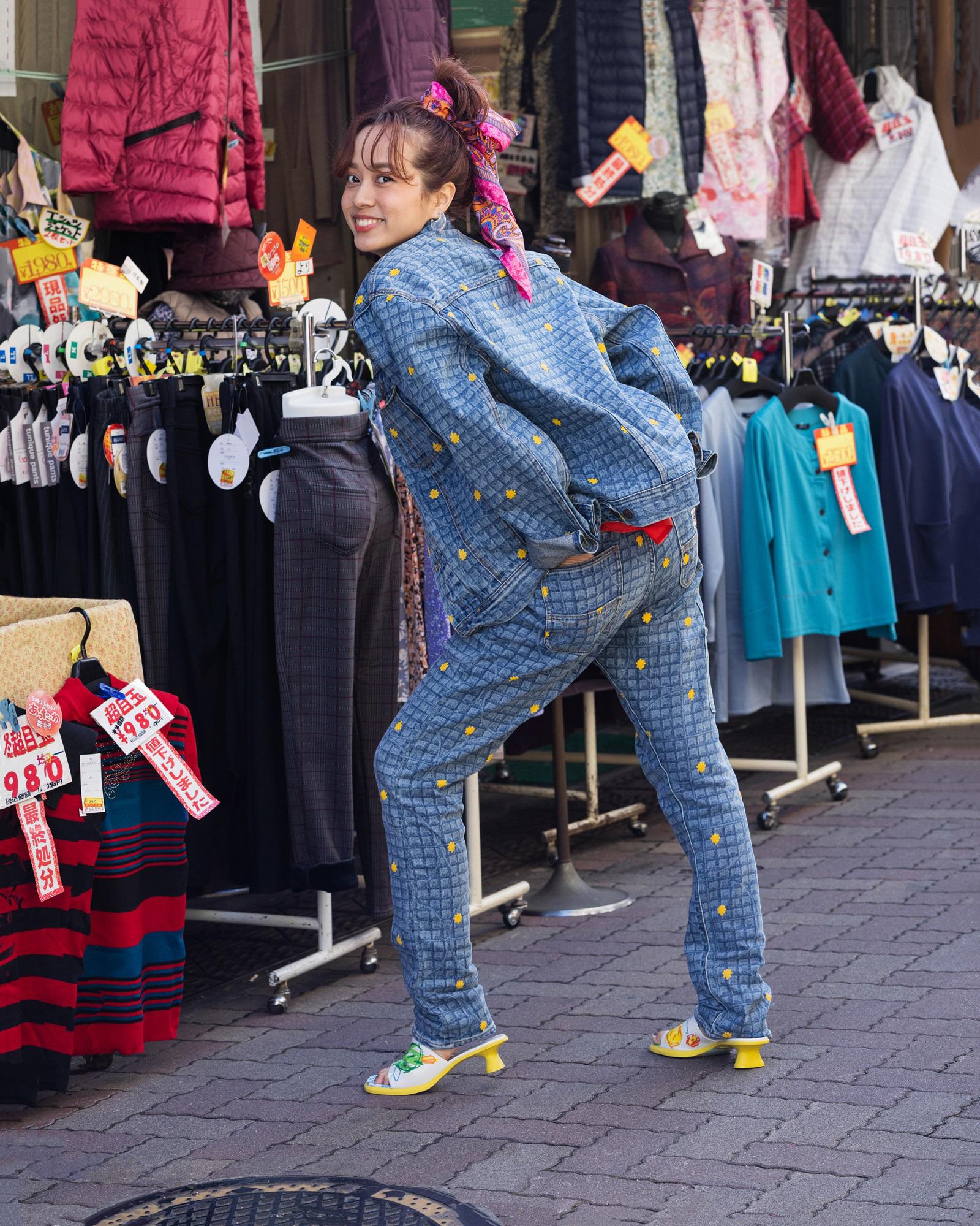 NEW LOOKBOOK<br>Spring / Summer 2022 | Topics | Camper